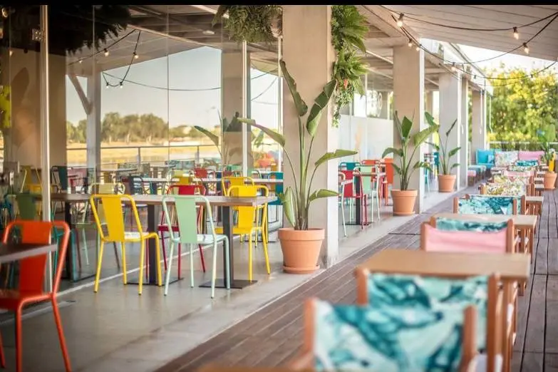 locales baix llobregat